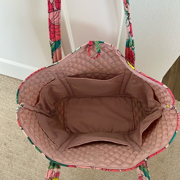 Vera Bradley Tote Bag - Picture 2 of 3